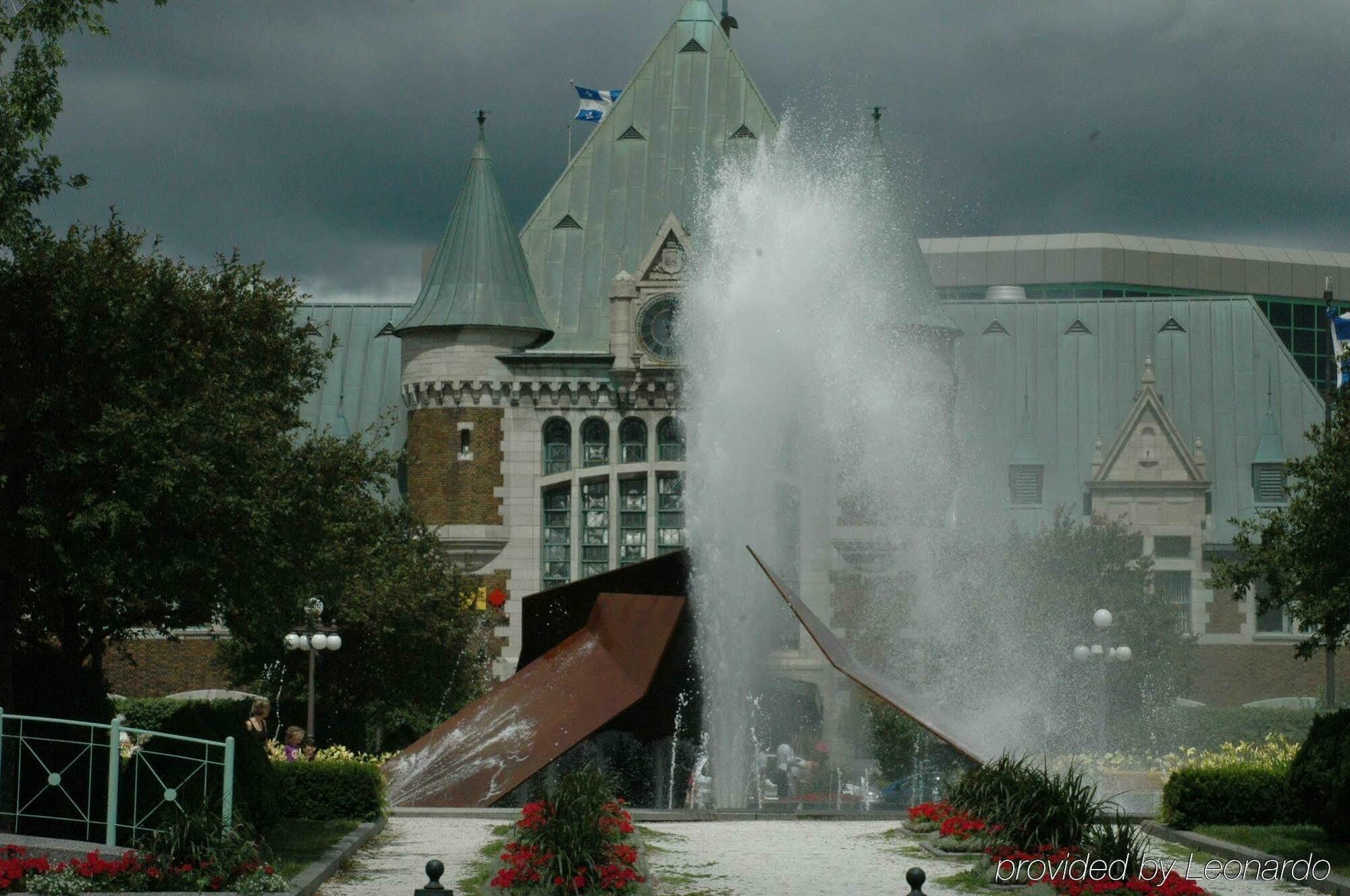 Quality Suites Quebec City Servis gambar